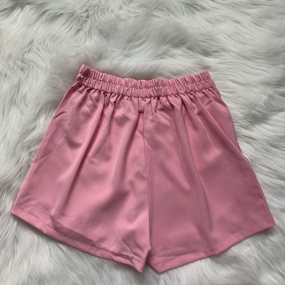 Elastic waist short - Picture 2 of 5